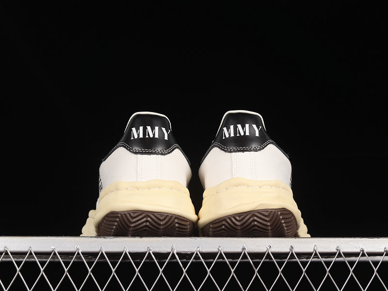MIHARA YASUHIRO BLAKEY OG SOLE LEATHER LOW BEIGE WHITE