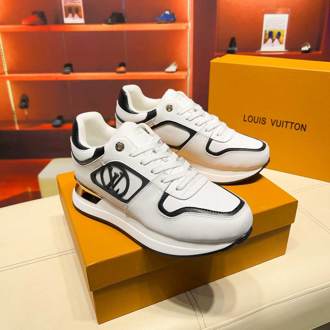 Basket Louis Vuitton Neo Run Away blanc