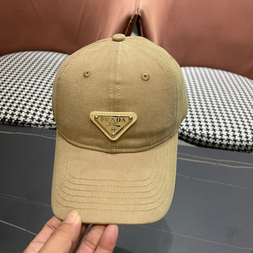 CASQUETTE PRADA