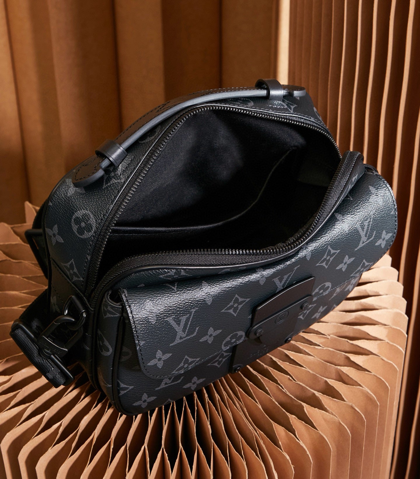 SACOCHE LOUIS VUITTON