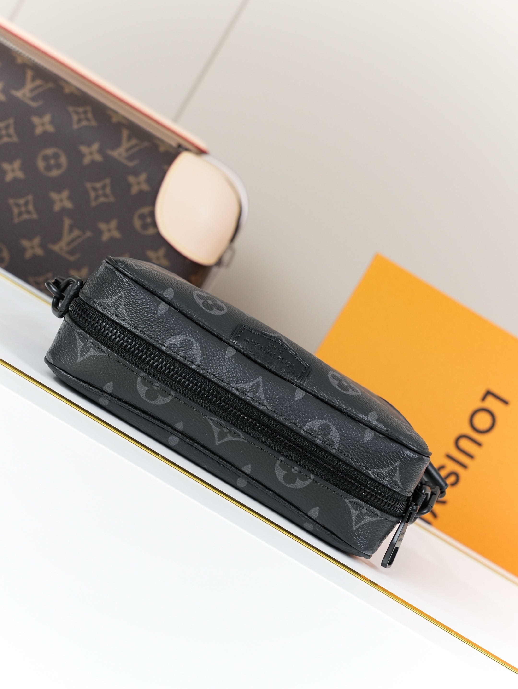 SACOCHE LOUIS VUITTON