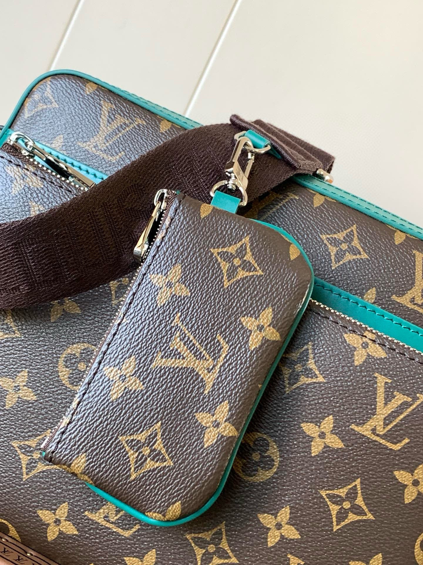 SACOCHE LOUIS VUITTON