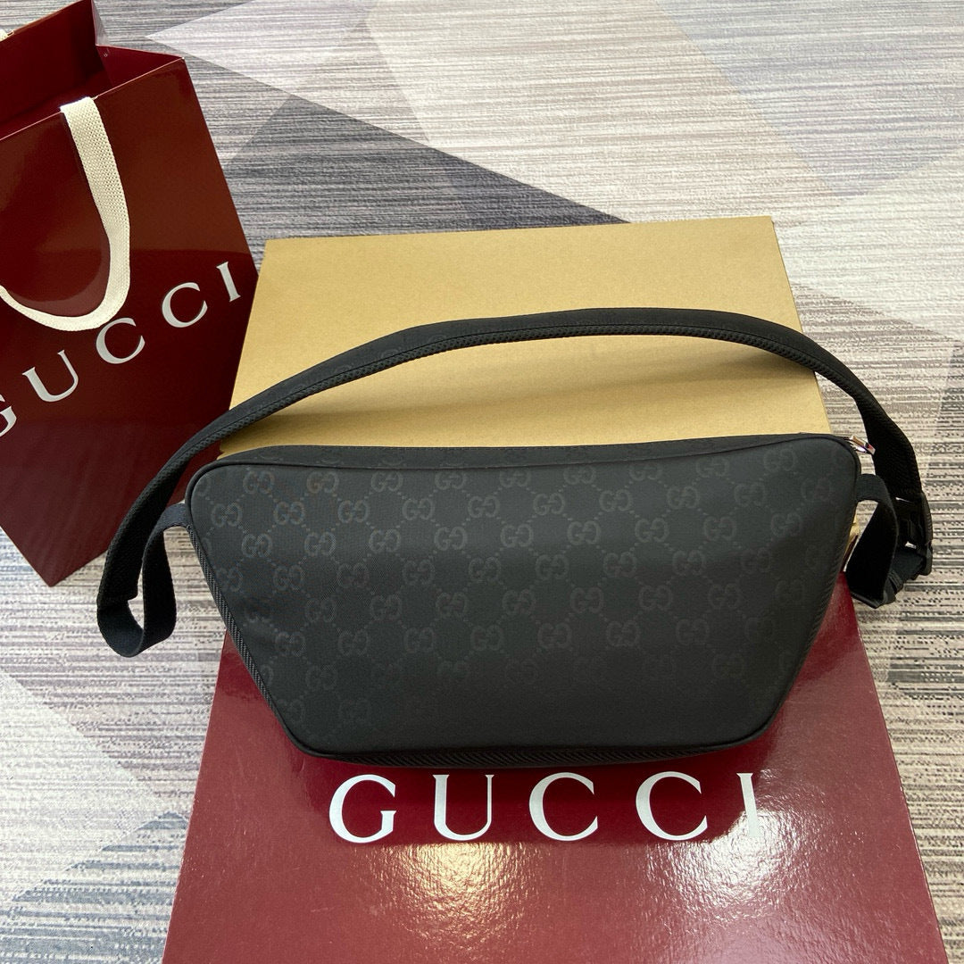 BANANE GUCCI