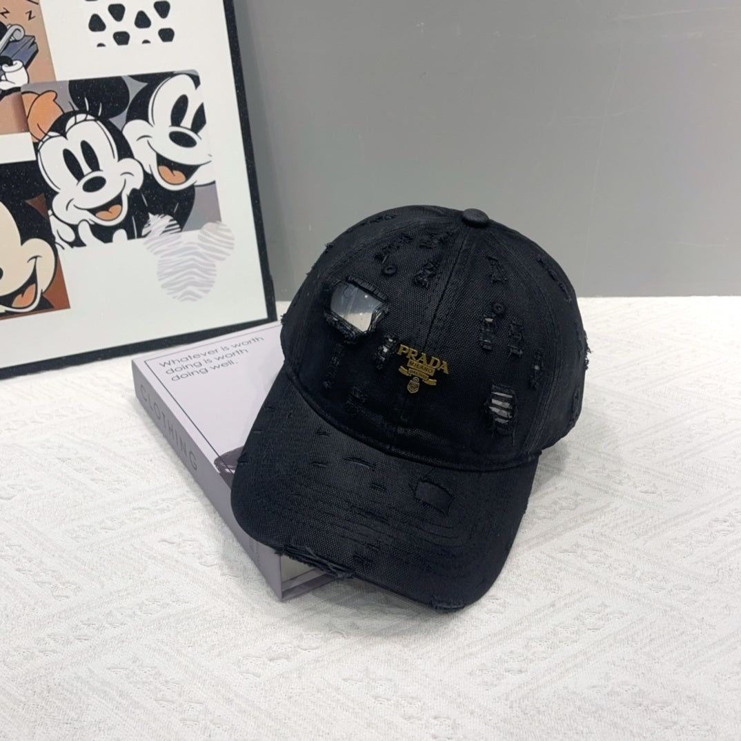CASQUETTE PRADA