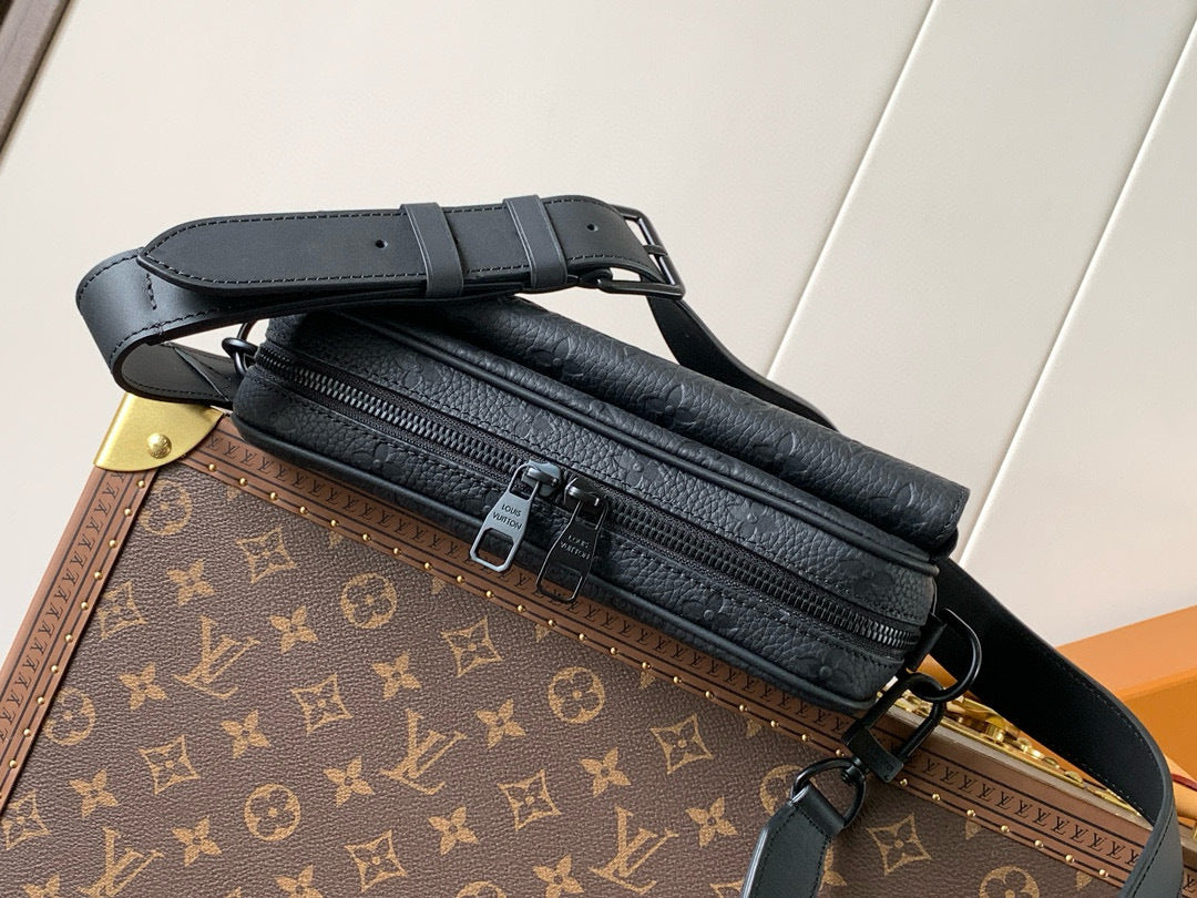SACOCHE LOUIS VUITTON