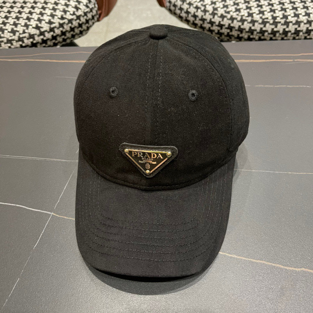 CASQUETTE PRADA