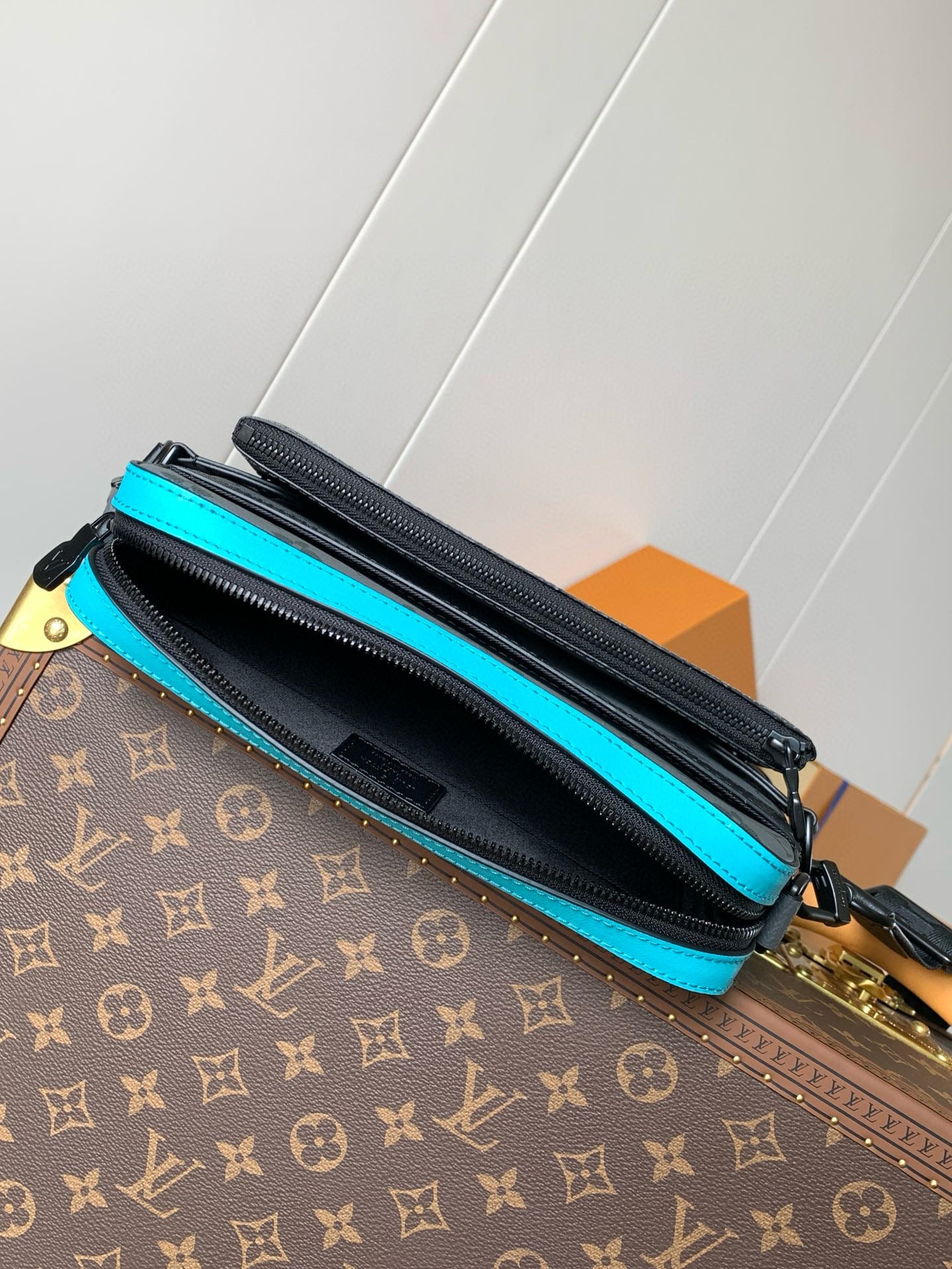 SACOCHE LOUIS VUITTON