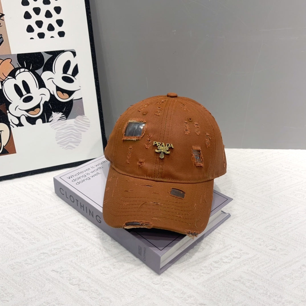 CASQUETTE PRADA