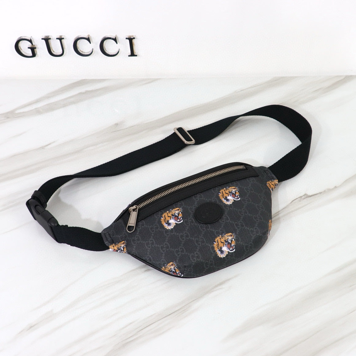 BANANE GUCCI