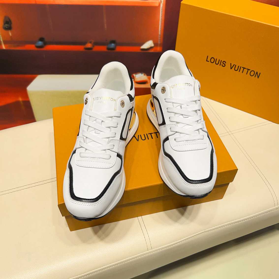 Basket Louis Vuitton Neo Run Away blanc