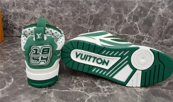 LOUIS VUITTON LV SKATE SNEAKER VERT BLANC