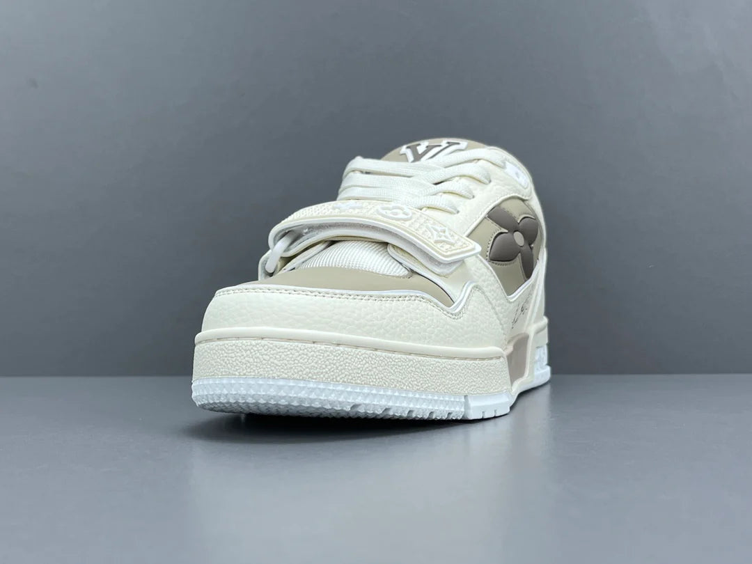 LOUIS VUITTON LV TRAINER SNEAKER BEIGE