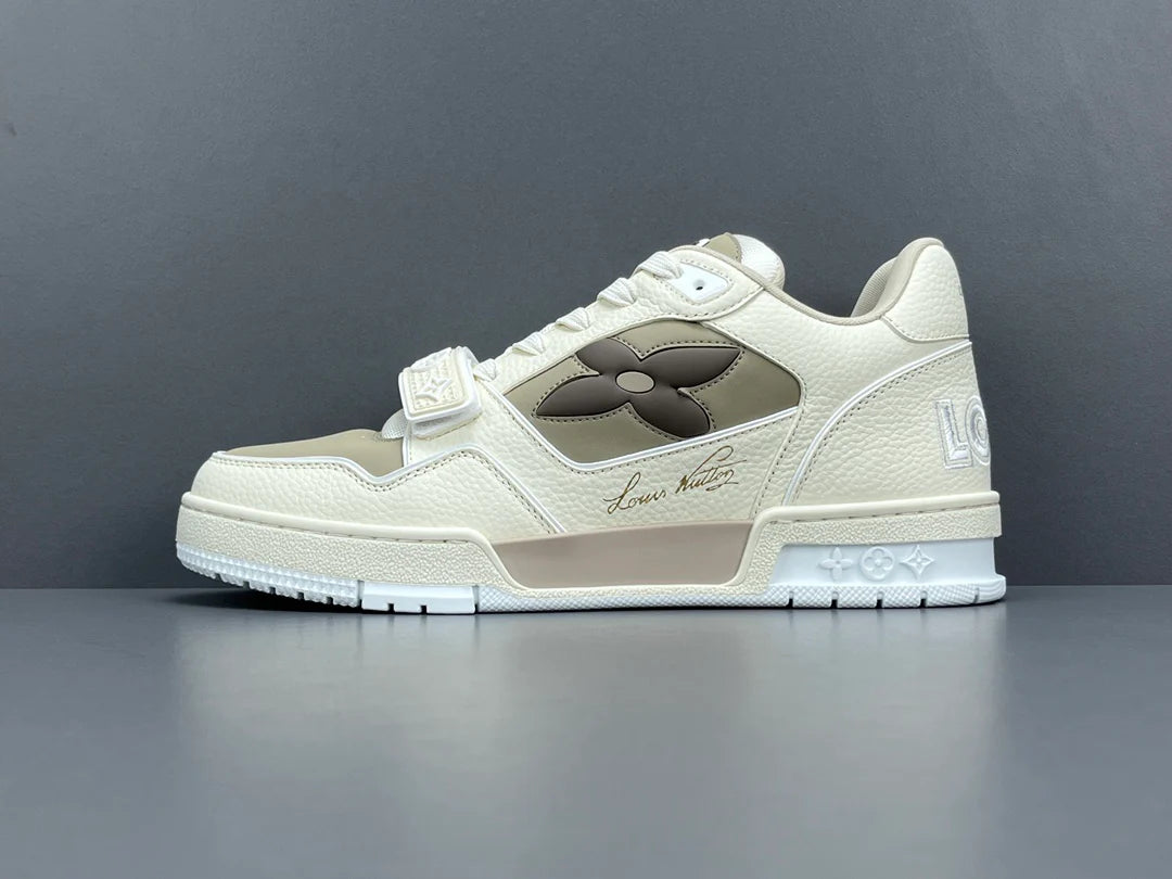 LOUIS VUITTON LV TRAINER SNEAKER BEIGE