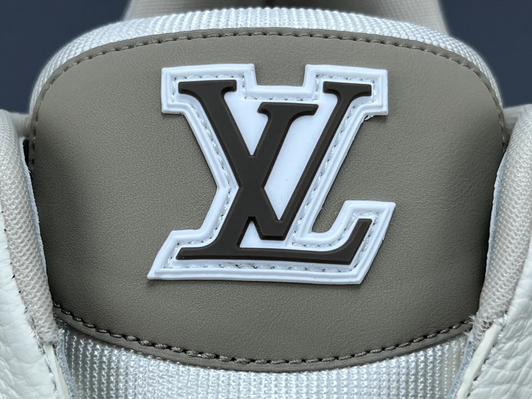 LOUIS VUITTON LV TRAINER SNEAKER BEIGE