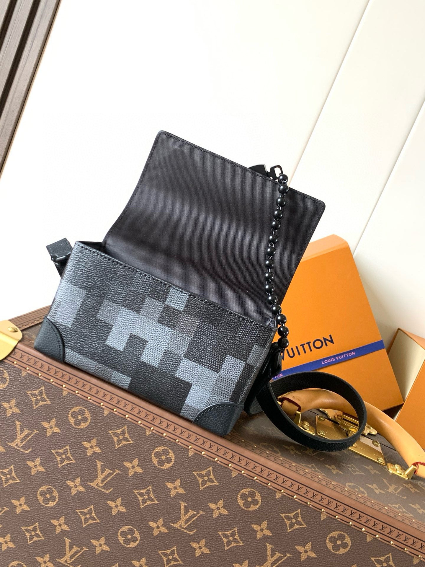 SACOCHE LOUIS VUITTON