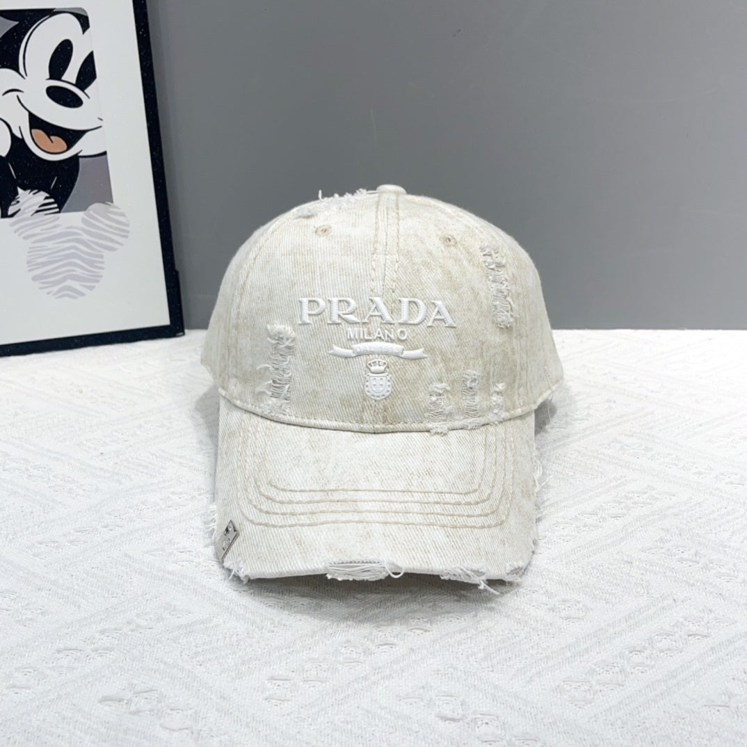 CASQUETTE PRADA