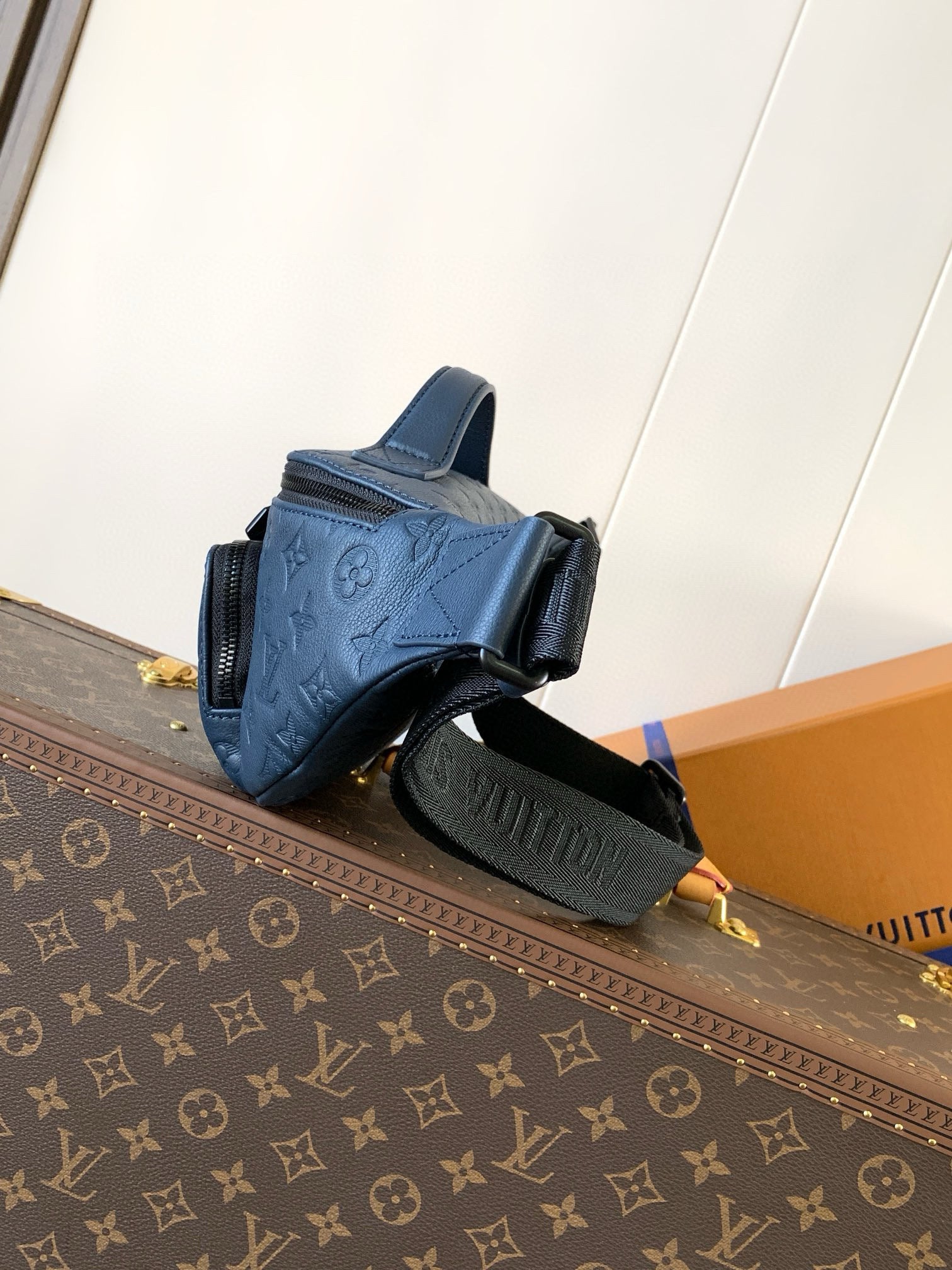 BANANE LOUIS VUITTON