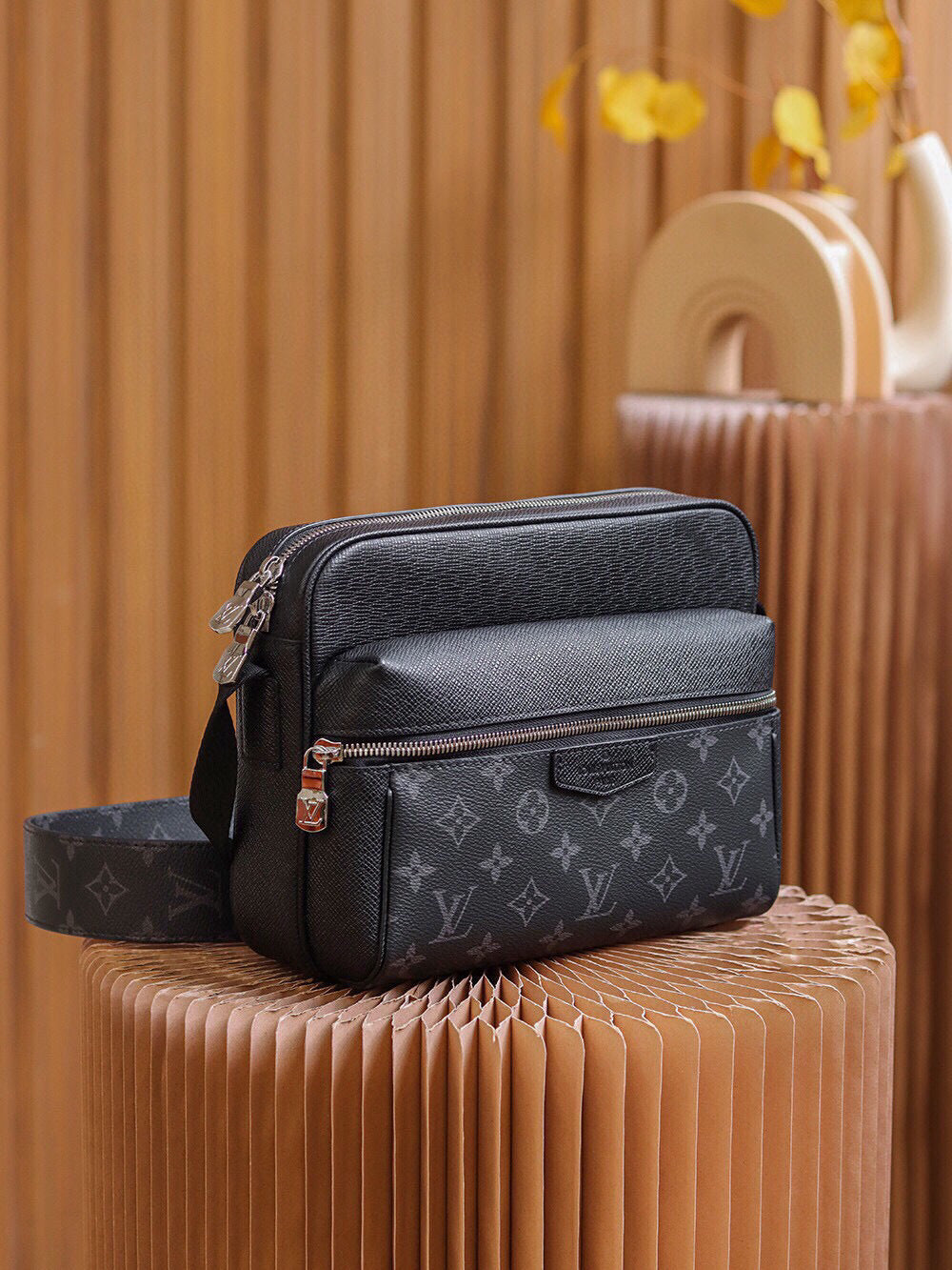 SACOCHE LOUIS VUITTON